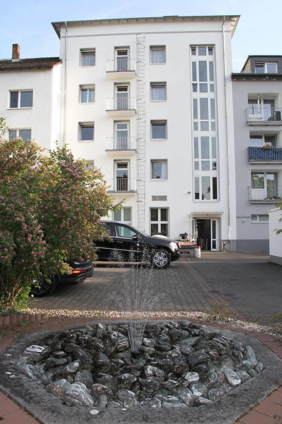 Hotel Niederrad Frankfurt am Main Exterior foto